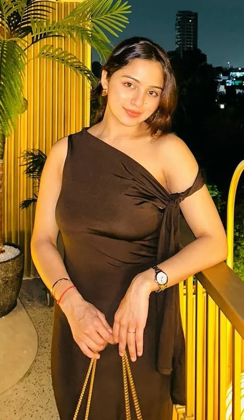 Avni 24 independent escorts services in Darjeeling verified